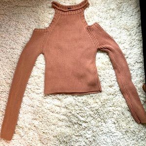 Blush pink sweater made for the winter